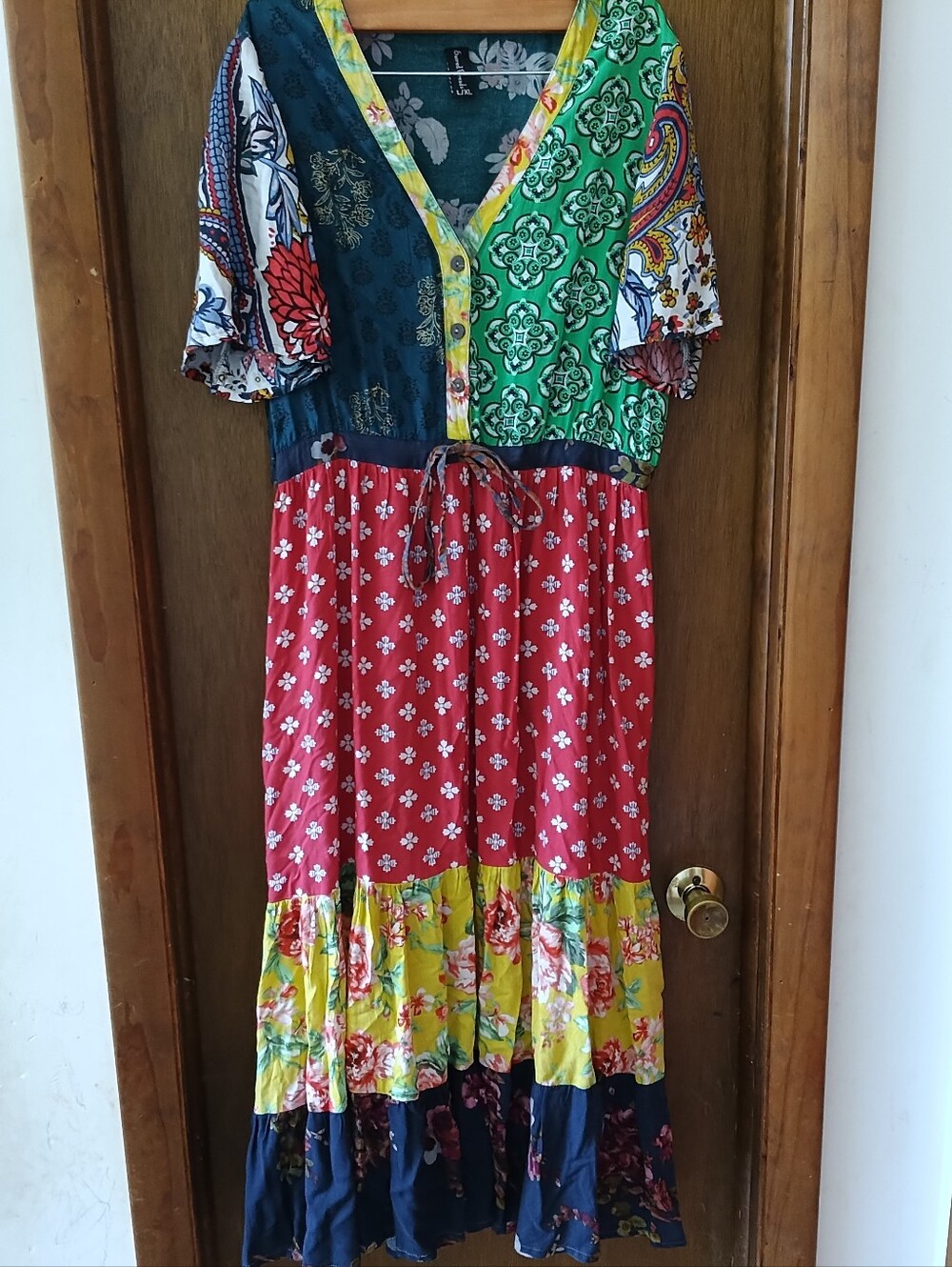 Sacred Threads Mixed-Print Tiered Dress in Red, Green & Navy L Large Frida Kahlo